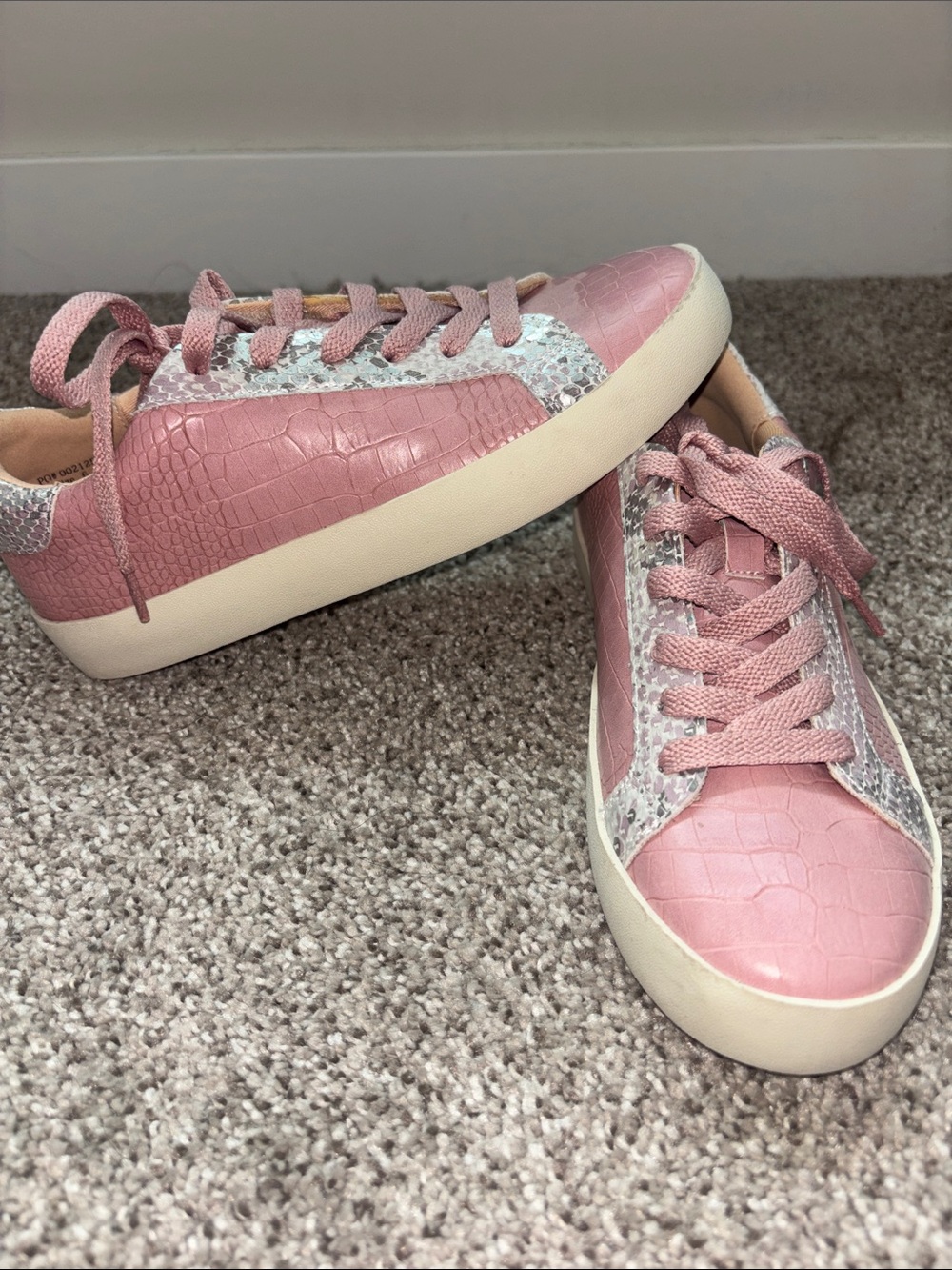 Journee Collection Pink Croc-Texture & Snakeskin Accent Sneakers